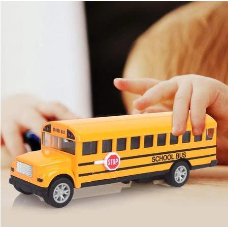 Miniatura Carro Carrinho de Coleção de Ferro Ônibus Escolar Americano School Bus 13 cm Fricção Metal