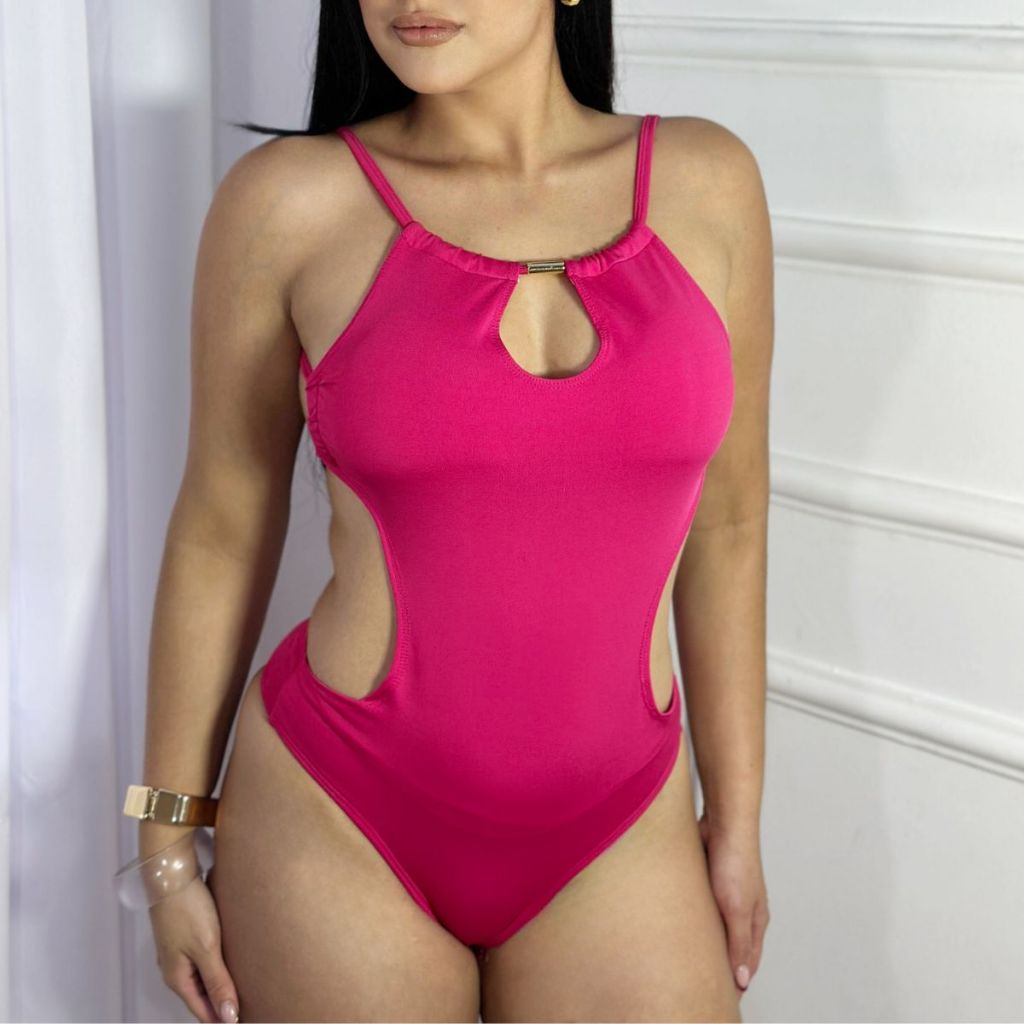 Maiô Feminino com Bojo Modelo Elegante, Confortável e Moderno
