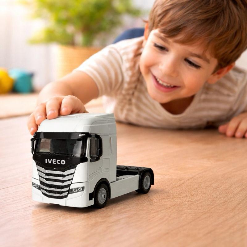 Caminhão Miniatura Ferro IVECO Com Luz E Som