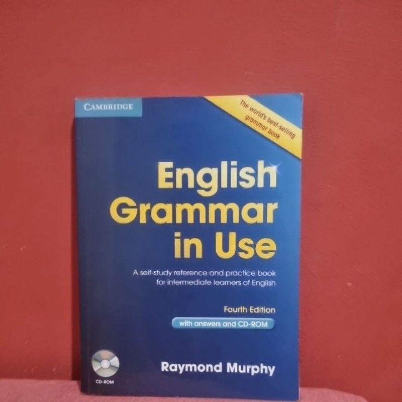 English Grammar in Use Students Book Intermediate with Answers: A Self-Study Reference and Practice Book for Intermediat