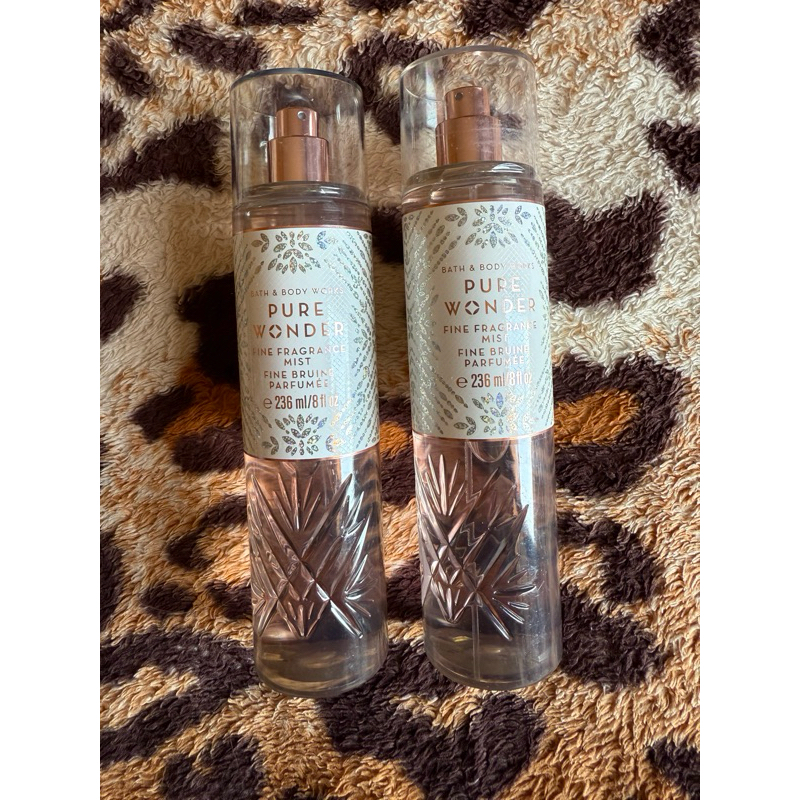 body splash Bath and Body Works - pure wonder