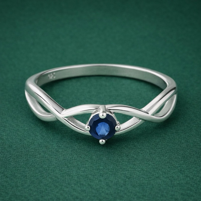 Anel Solitário Zircônia Azul com Lateral de Infinito em Prata 925 Legítima