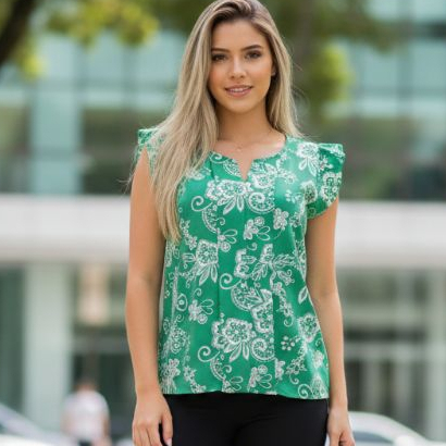 Blusa Feminina Floral em Bambulina Manga Curta Babado – Leve e Elegante