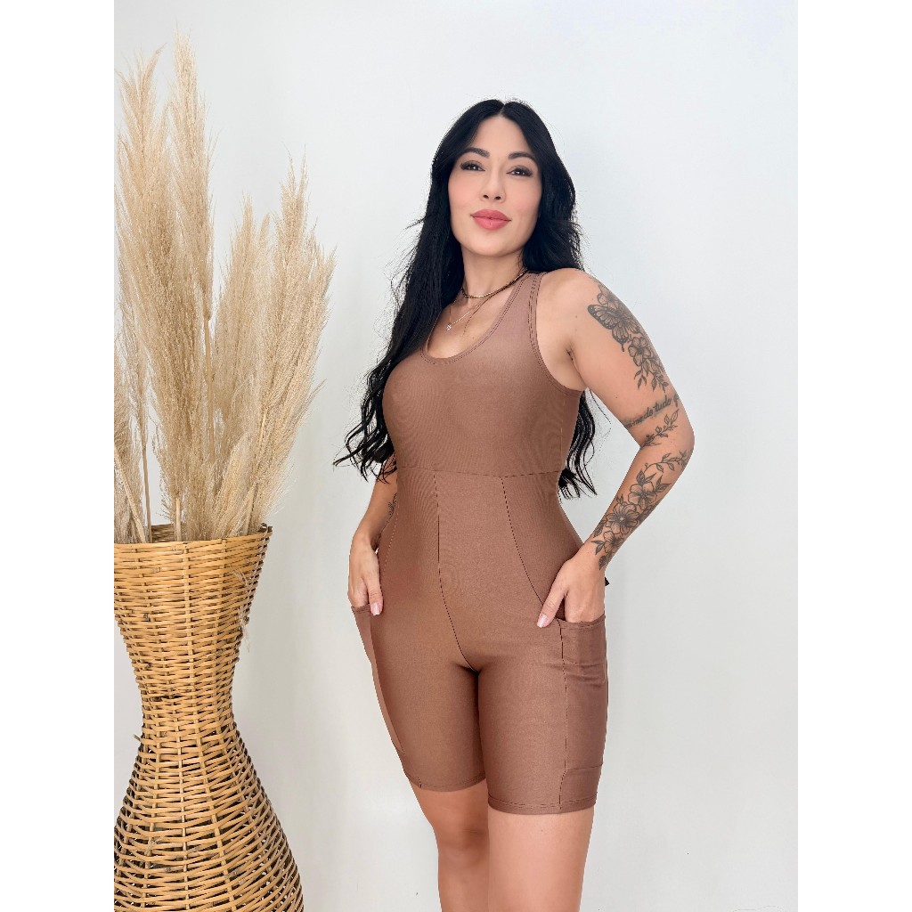 Macaquinho Fitness Confort Versátil Zero Transparência com Bolsos Laterais em Oferta na Shopee