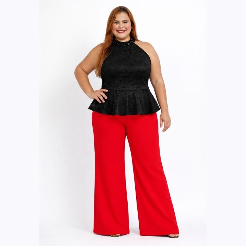 Blusa Peplum Rendada com Bordado