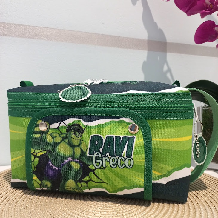 Nécessaire do Bebê - Porta Fraldas e Lenços Umedecidos - Mamãe e Bebê - Maternidade - Hulk