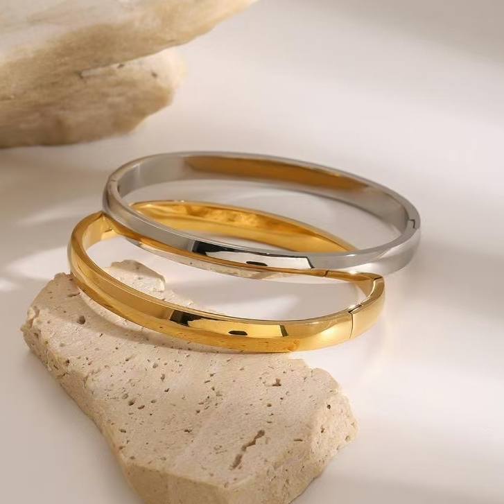 Conjunto Braceletes Aço inoxidável Dourado Prata Acessórios Femininos Pulseira Feminina de luxo kit em Oferta na Shopee