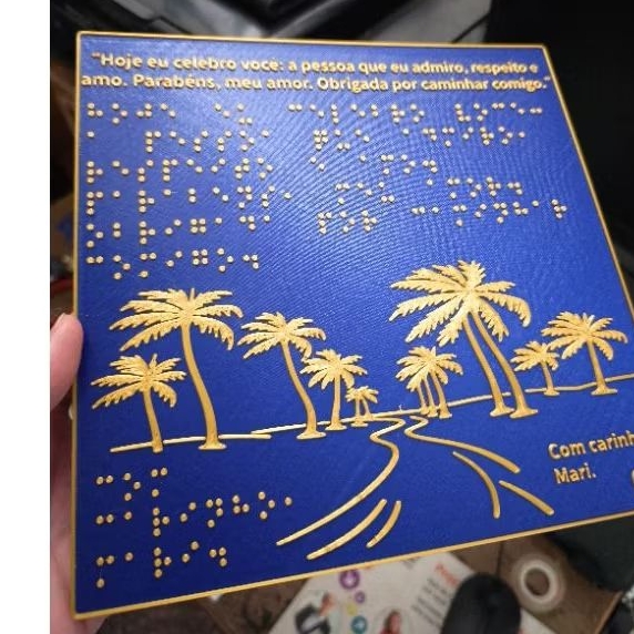 Placa/cartão Tecnologia Assistiva – Impressão 3D Personalizada em Braille e Libras em Oferta na Shopee