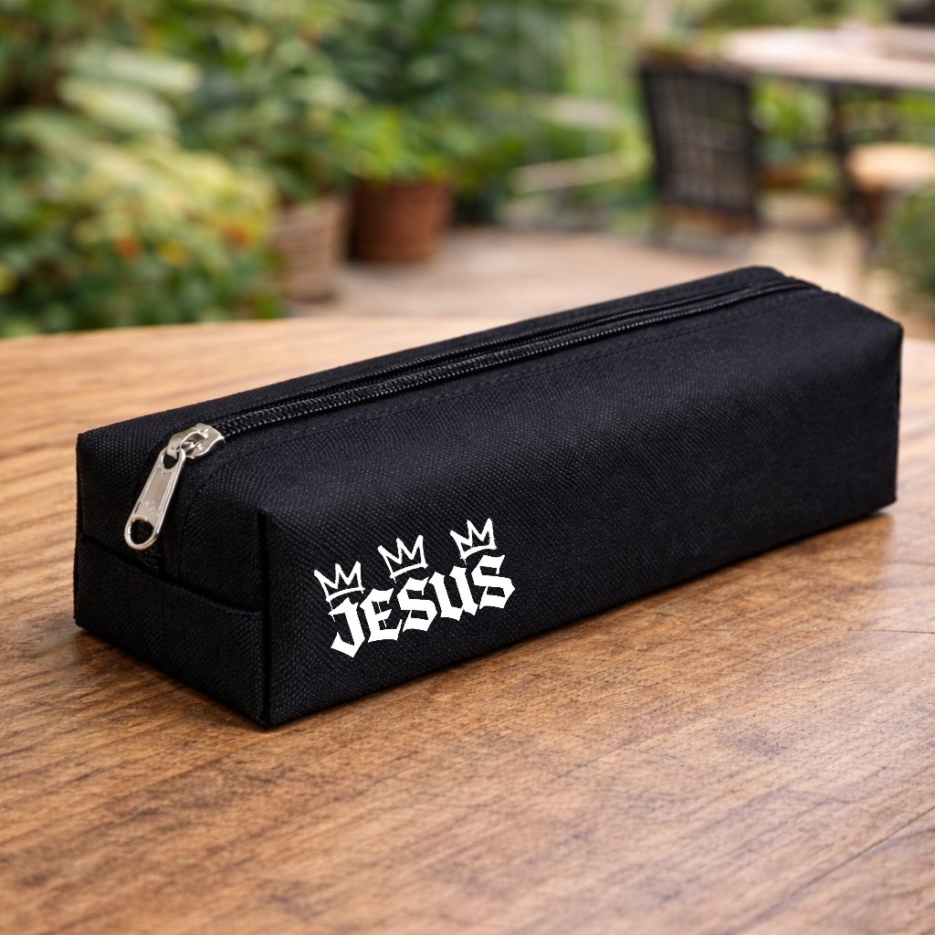 Estojo Bolsinha Escolar Reforçado Porta Lápis 1 Zíper Estampado Jesus Unissex Faculdade