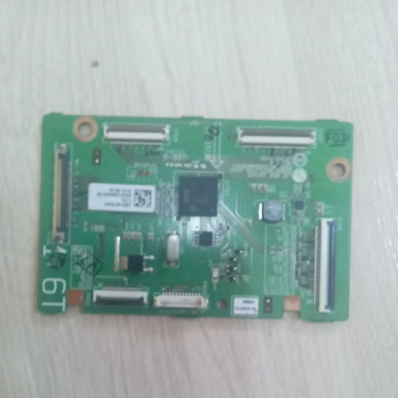 PLACA DE TCON TV PLASMA LG 50PA4500....EAX64640001
