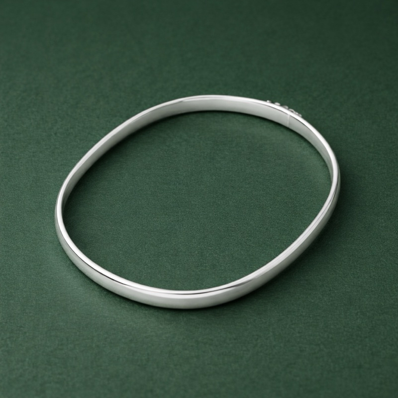 Bracelete Fio Largo Liso em Prata 925