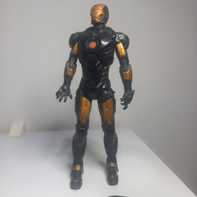 Boneco Marvel Legends Iron Man Marvel Now 2021