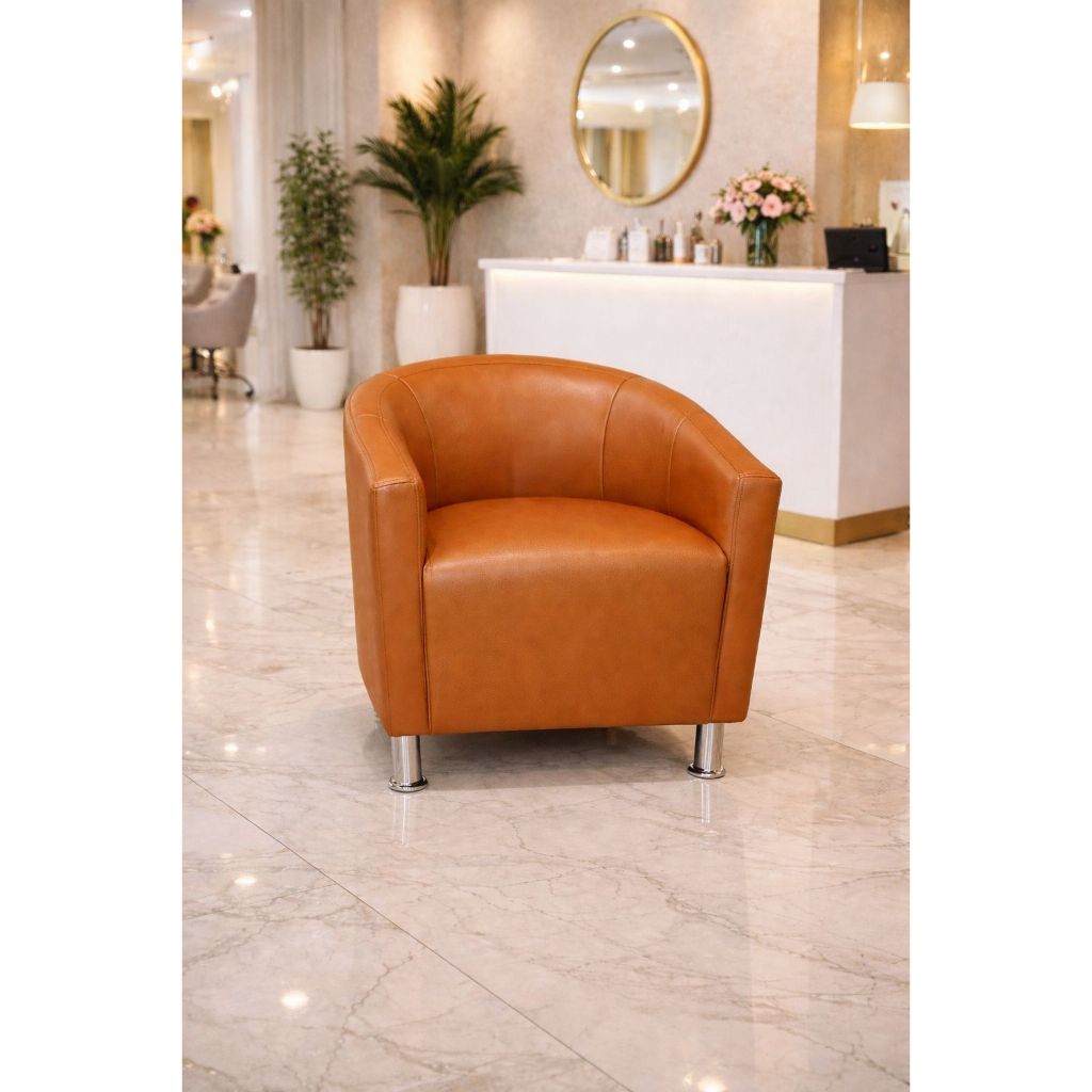 Poltrona Decorativa Urca, Perfeita Para Recepção, Sala de Star e Escritório Em Tecido Aveludado