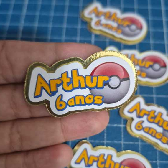Tag / Aplique Pokemon 5 cm Personalizada Com Nome Para Lembrancinhas, Caixinha Acrílica