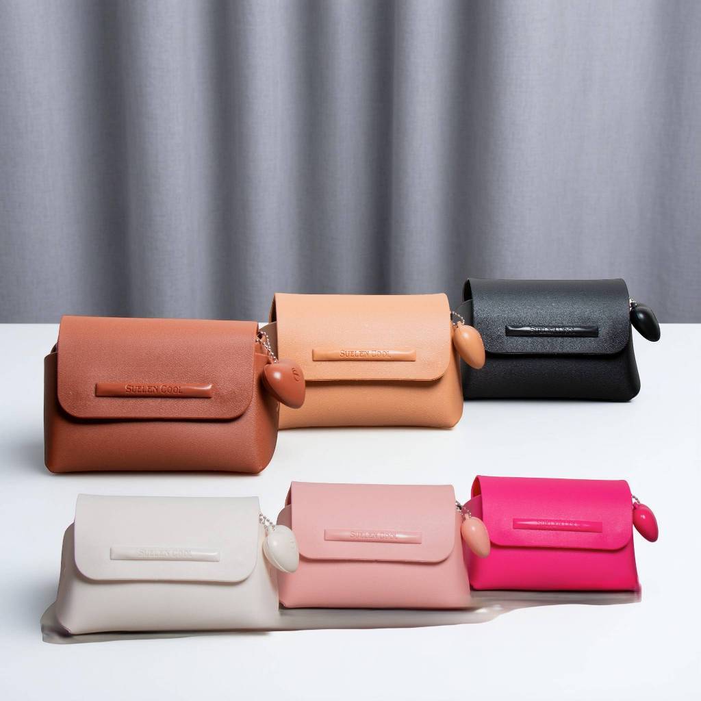 Bolsinha Feminina Pequena Suellen com Coração – Clutch Porta Maquiagem Prática Tomiello