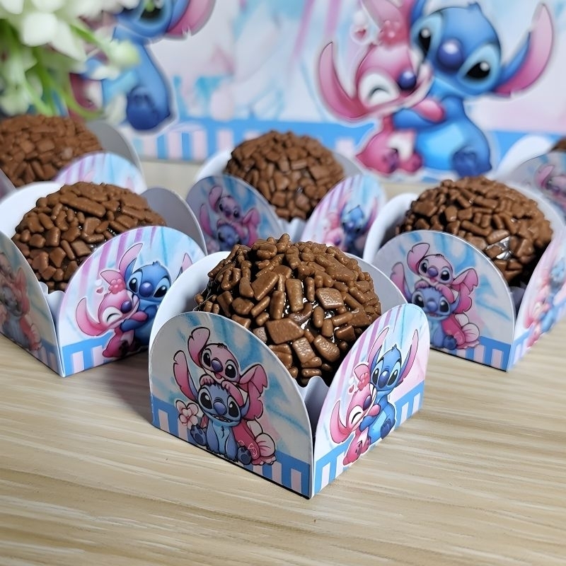 ENVIO RÁPIDO - 50 Forminhas Doce Brigadeiro Stitch Personalizadas 4 pétalas Festa Aniversário
