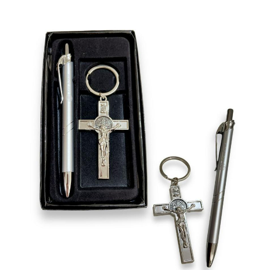 Kit 05 Caneta Com Chaveiro Nossa Senhora Aparecida Ou Cruz de São Bento 05 unidades.. — imagem 2 de 2