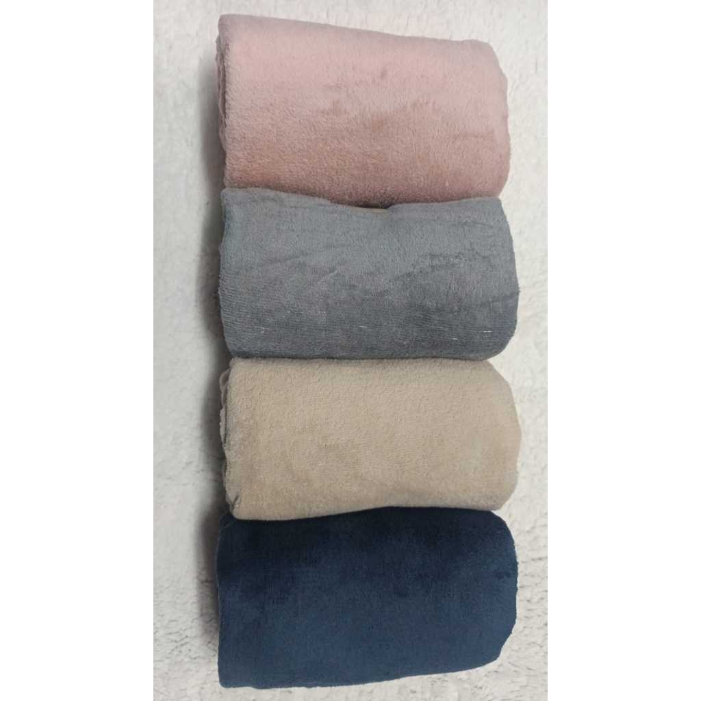 Mantinha Para Bebê ou Pet Soft Lisa Diversas Cores  1,00 m.  x  80 cm . NOVO ACABAMENTO!!!!