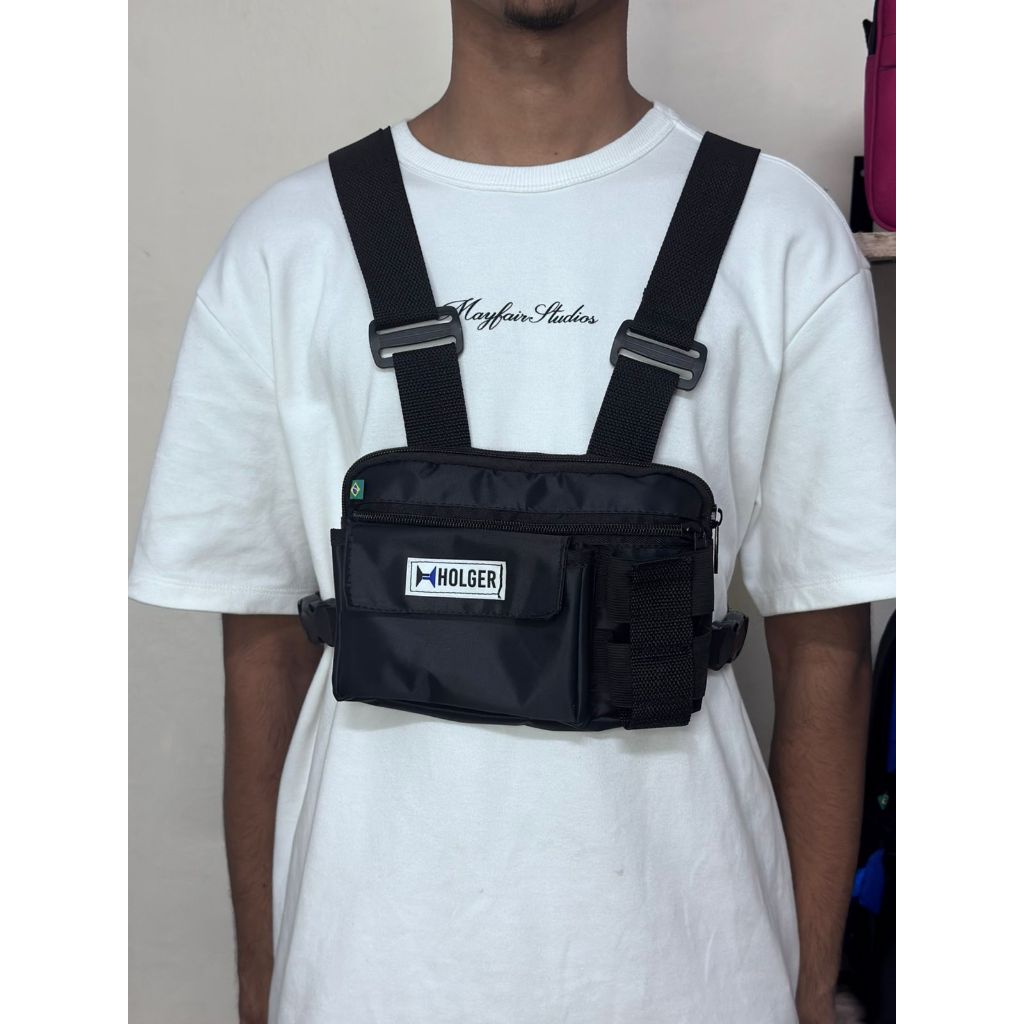 Chest Bag Peitotal Impermeável Unissex Esportiva Moderna Holger Preta