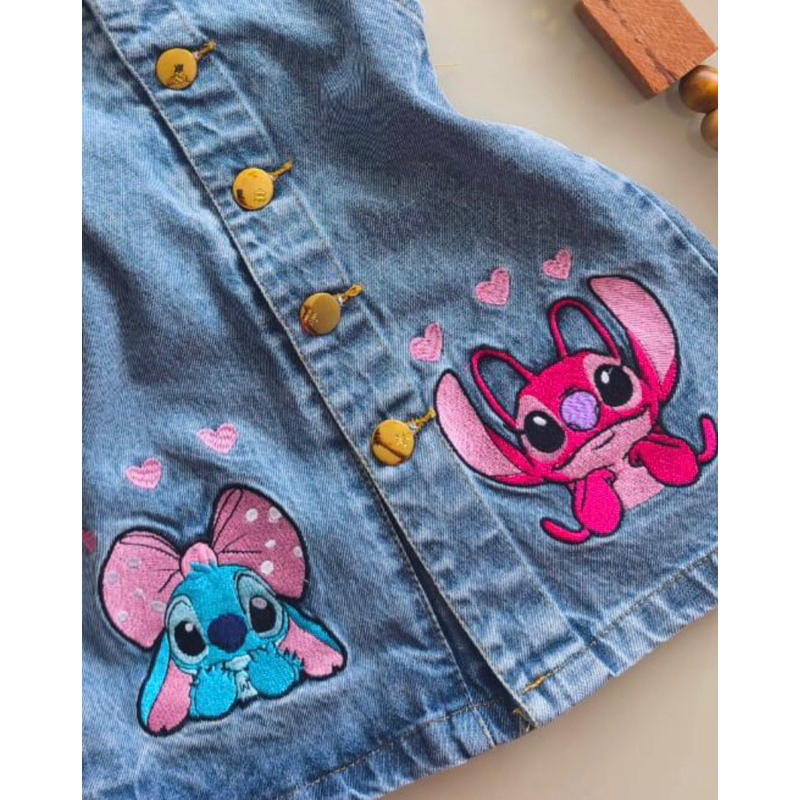 Conjunto Vestido Jardineira Jeans Infantil Salopete Stitch E Minnie + Cropped
