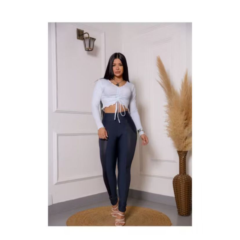 Calça Legging Feminina com Suplex e Detalhe em Cirrê em Oferta na Shopee