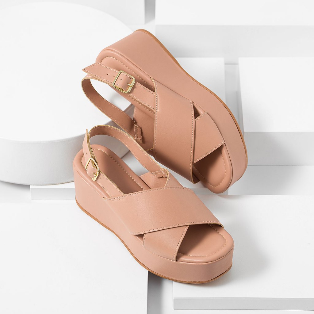 Sandália Feminina Plataforma Flatform Tiras Cruzadas Slingback Conforto em Oferta na Shopee