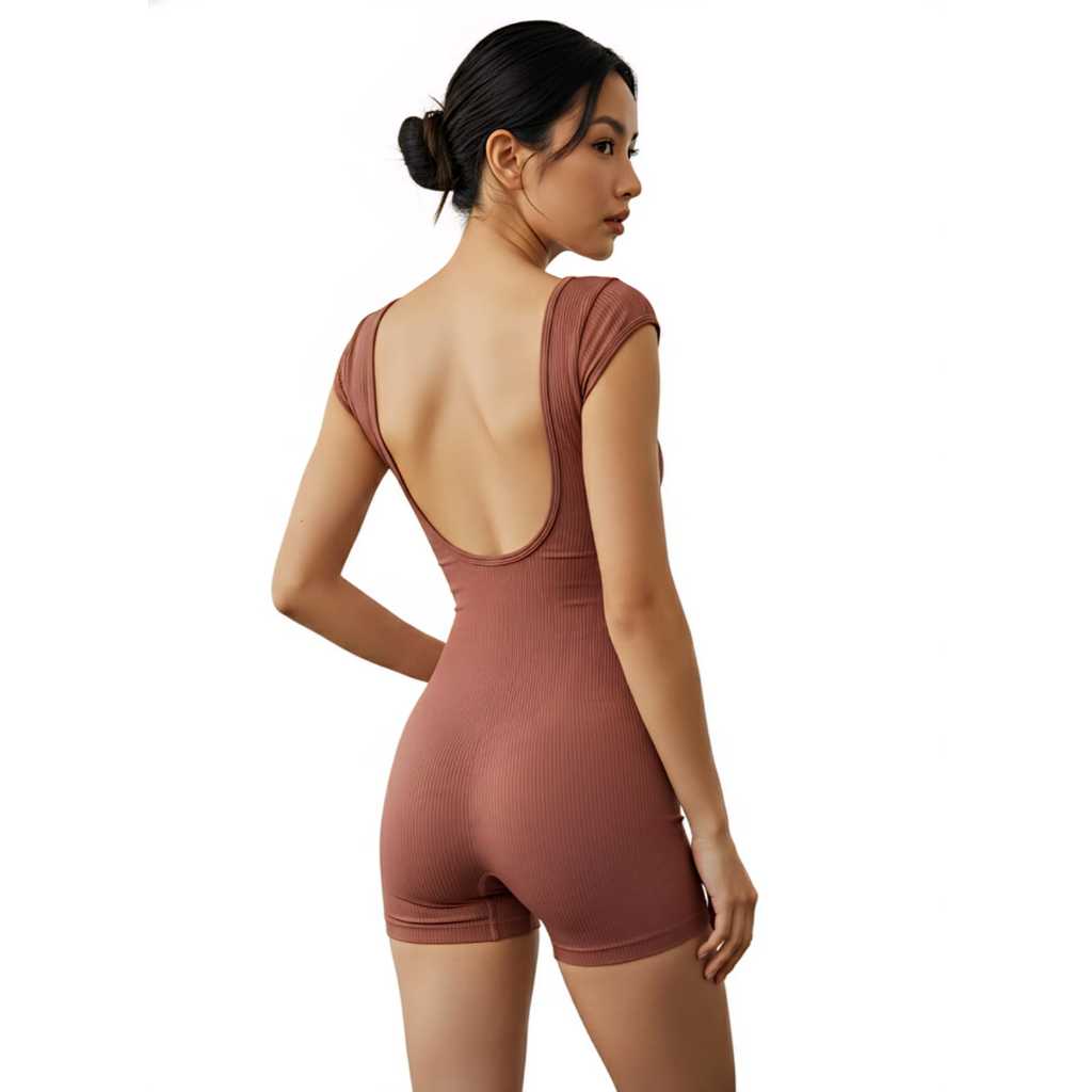 Macacão Fitness Feminino Canelado Sem Costura em Poliamida com Bojo Removível em Oferta na Shopee