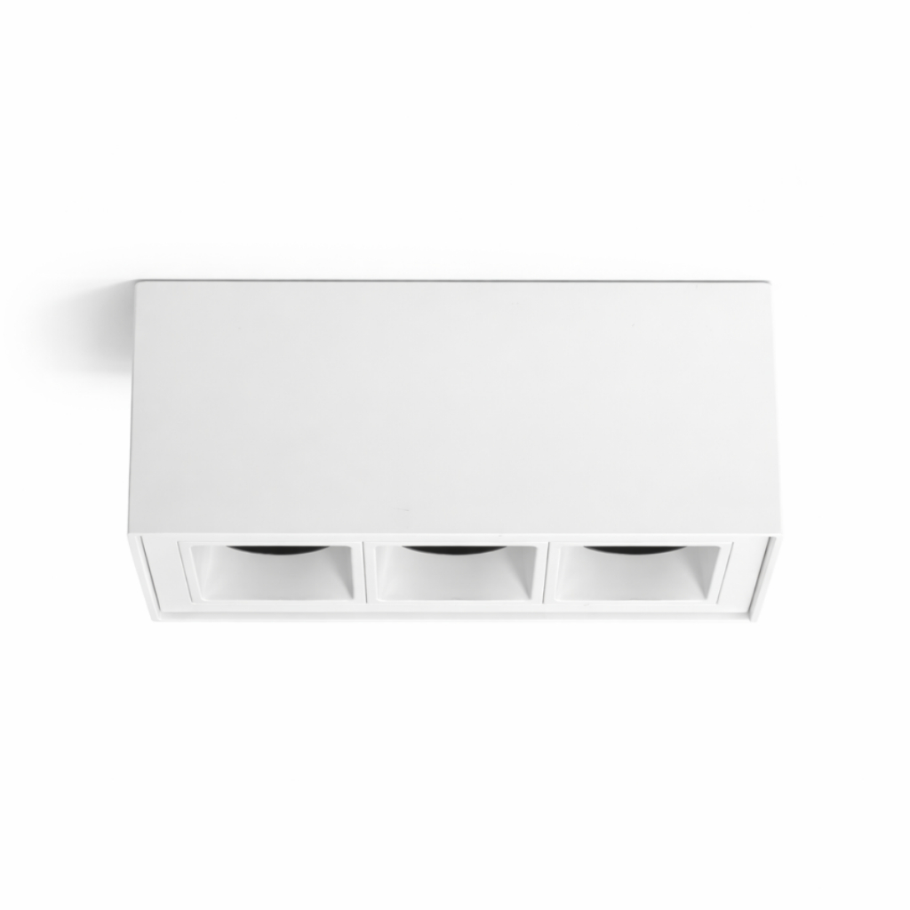 Spot De Sobrepor Box MR11 3 FOCOS Branca Quadrado Em Termoplástico Resistente Soquete Mr11, Compatível Com Lâmpadas Led