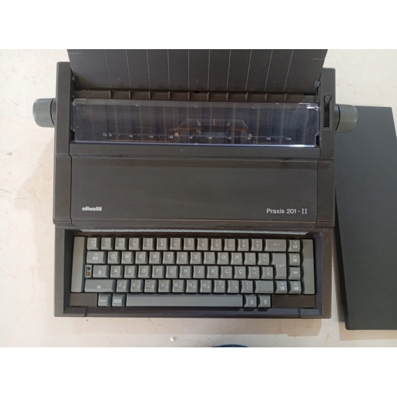 Máquina de Escrever Digital Olivetti Praxis 201-II – Vintage / Clássica