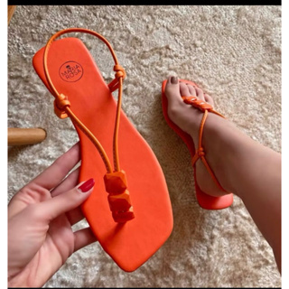 Rasteira Feminina Flat com Miçangas – Confortável, Leve e Estilosa | Edição Verão Maria Rosa em Oferta na Shopee