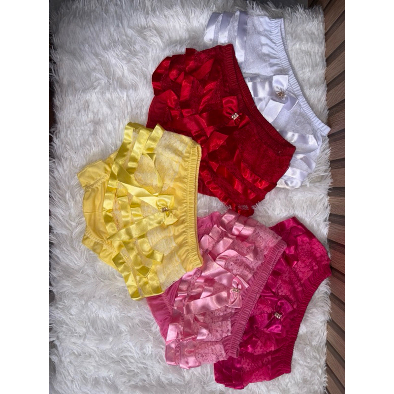 Calcinha Infantil Feminina com Renda e Laço – Confortável e Delicada