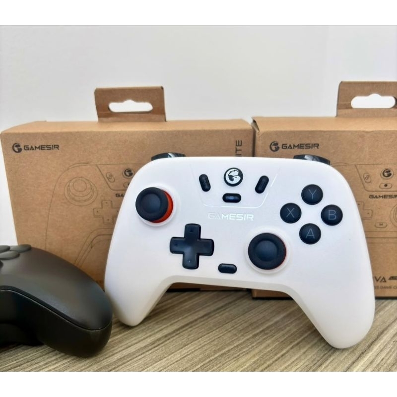Controle Sem fio Gamesir T4 Nova Lite para PC, Switch, Android e iOS com Hall Effect Original em Oferta na Shopee