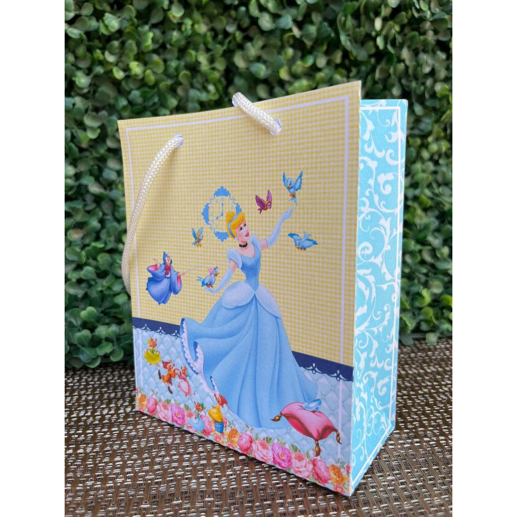 Sacolinha surpresa personalizada Princesa Cinderela lembrancinha de aniversario mimos infantil  kit festa decoração mesa