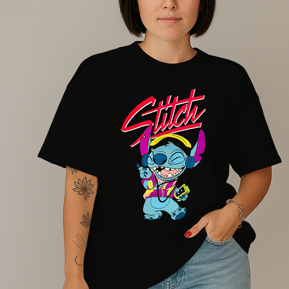 Camiseta Branca Estampa Criatura Azul Cartoon Divertida
