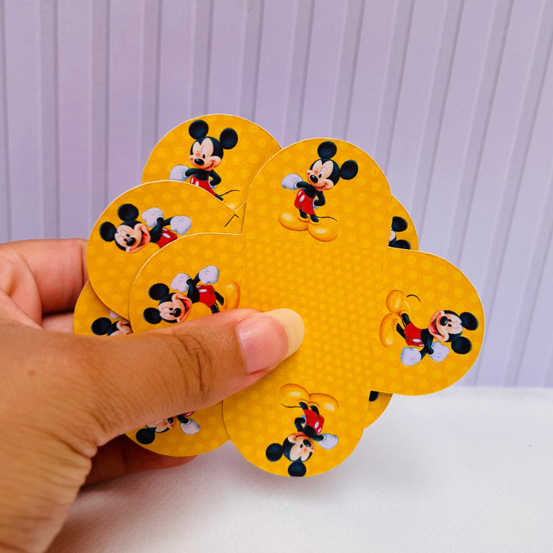Forminhas de Doces  Mickey Personalizado no Tema/Lembrancinha de Festa/Aniversário