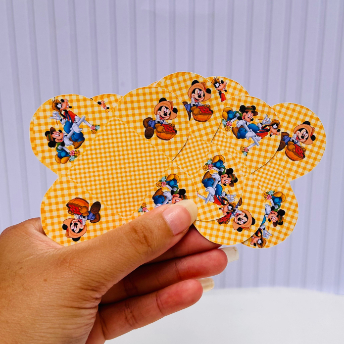 Forminhas de Doces Mickey Fazendeiro Personalizados no Tema/Lembrancinha de Festa/Aniversário