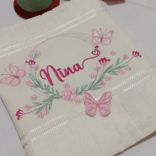 Toalha Boca 30x45 Bordado Nome com Desenho para Escolar - Batizado - Bebê - Toalha de Mão -Maternidade-Dia das Mães