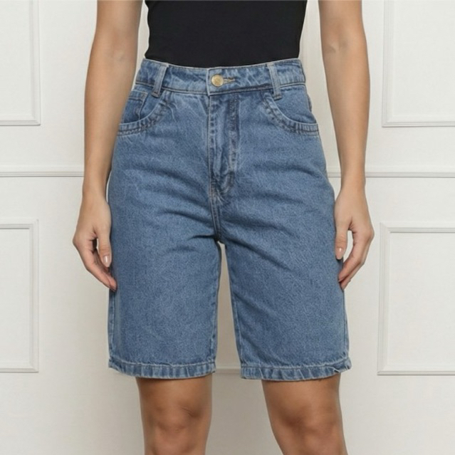 Bermuda Feminina Jeans Mom Pedal Sem Lycra Cintura Alta Comprida Marmorizada Confortável Elegante em Oferta na Shopee