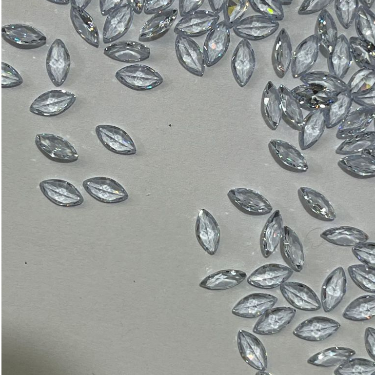 100 PÇS DE ZIRCONIA SEM FURO NAVETE PEDRA ZIRCONIA PARA BRINCOS E PULSEIRAS TOM AZUL CLARO