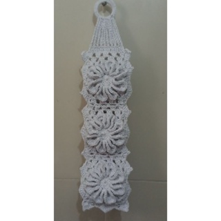 porta papel higiênico de crochê com flor em Oferta na Shopee