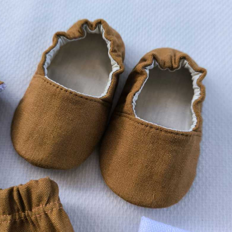 Sapato Bebê Pantufa em Linho