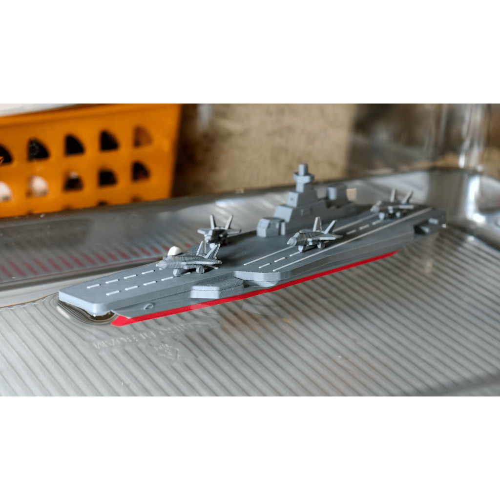 Kit Brinquedo Infantil Barco Navio Porta-Aviões com 3 Aviões Presente Decoração