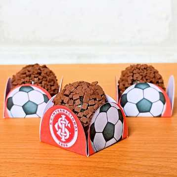 50 Forminhas Personalizadas de Doce Brigadeiro 4 Pétalas Festa, Aniversário Time INTER FUTEBOL