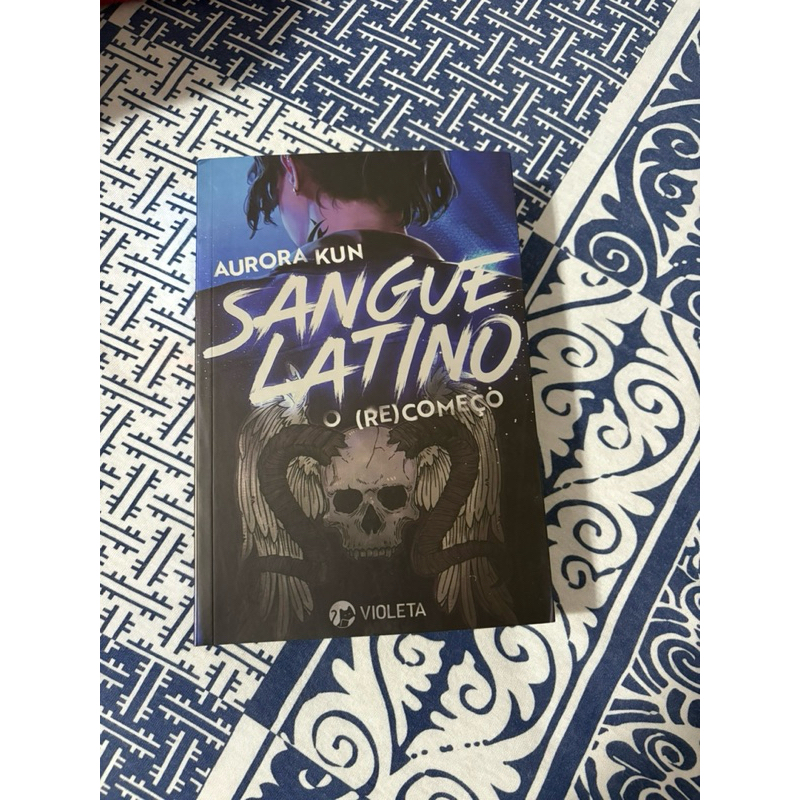 Livro Sangue Latino o Recomeço