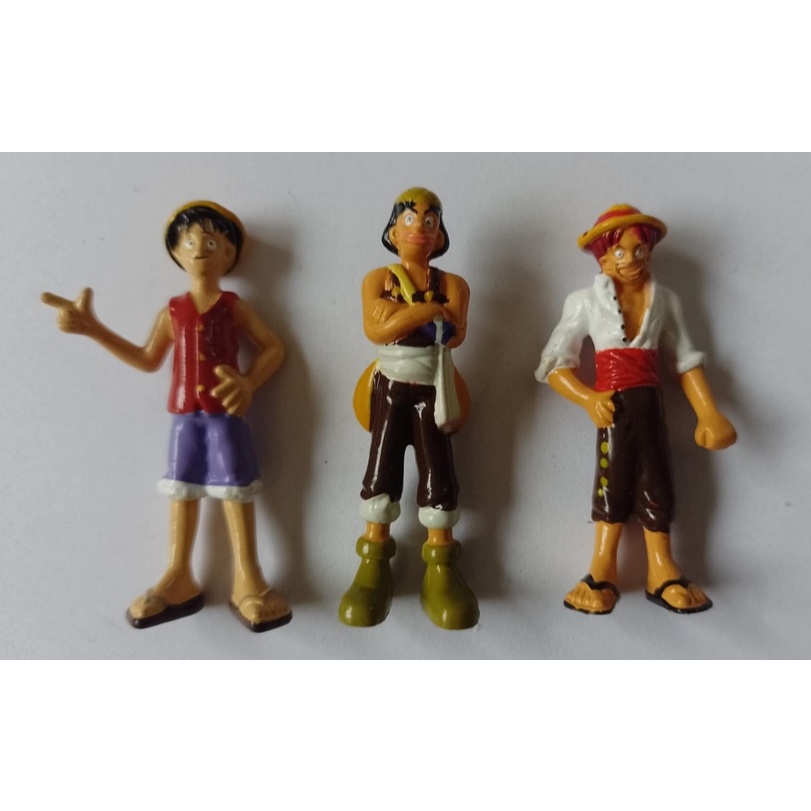 Kinder ovo - One Piece (Firma Dolci Preziosi) Lote com 3 personagens ,medem 4 cm de altura