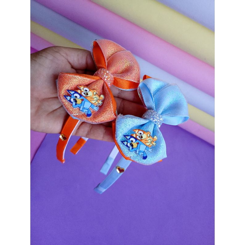 Tiara temática Bluey e Bingo,Tiara Infantil Temático Bluey Luxo com Aplique | Tiara com Brilho para Meninas