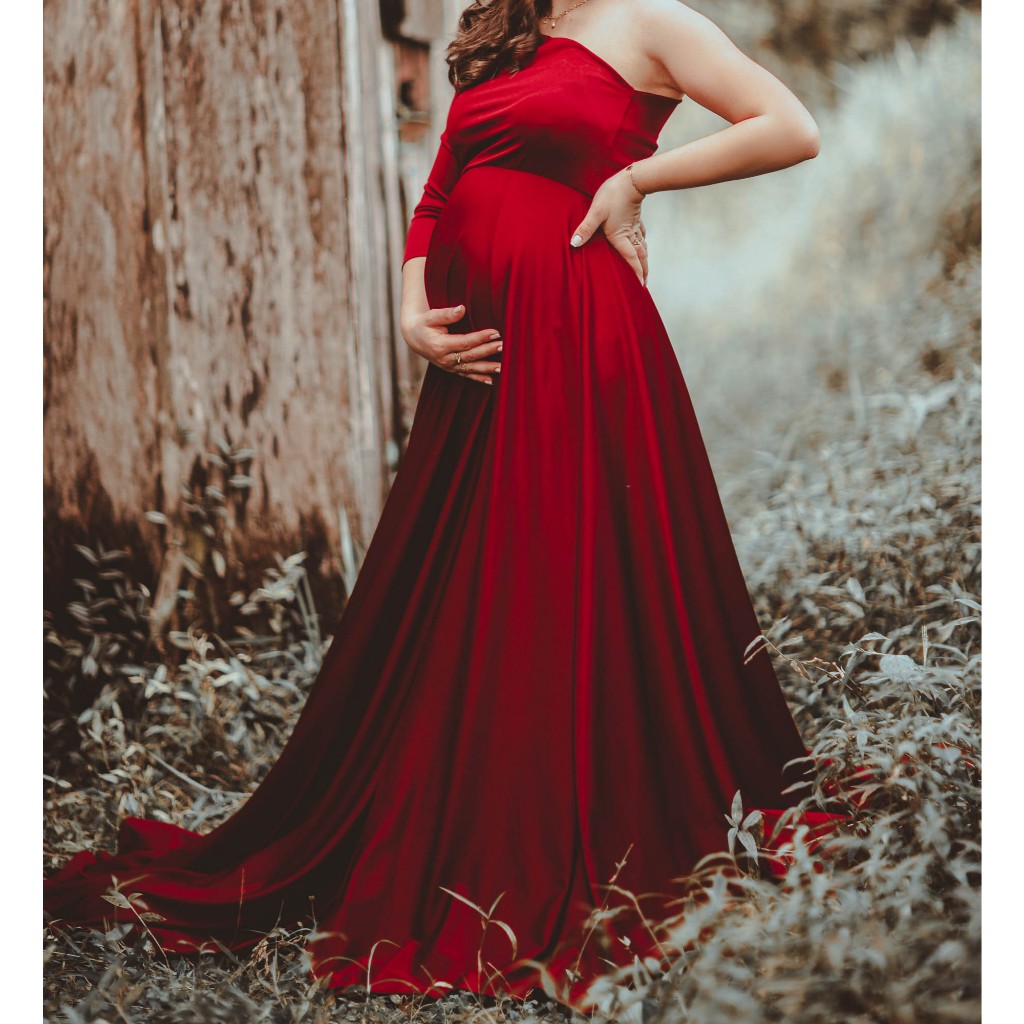 Vestido Gestante vermelho bordô, 1 manga, longo, para fotografia