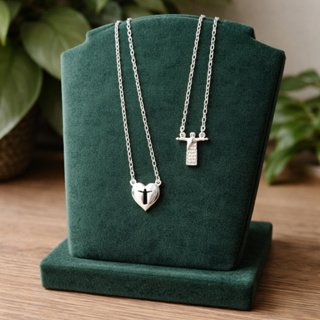 Colar Escapulário Coração Jesus Vazado e Cravejado em Prata 925 em Oferta na Shopee