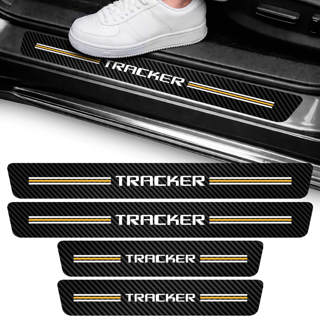 Kit Soleira Tracker Proteção Vinil Adesivo 4 Portas Suv Automotivo Protetor Autocolante Carro