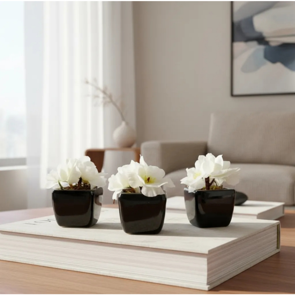 Kit 3 vasinhos de cerâmica preto com flores branca cerejeira artificial em Oferta na Shopee